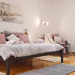 Calma Di Βίλα Μεντουλίν